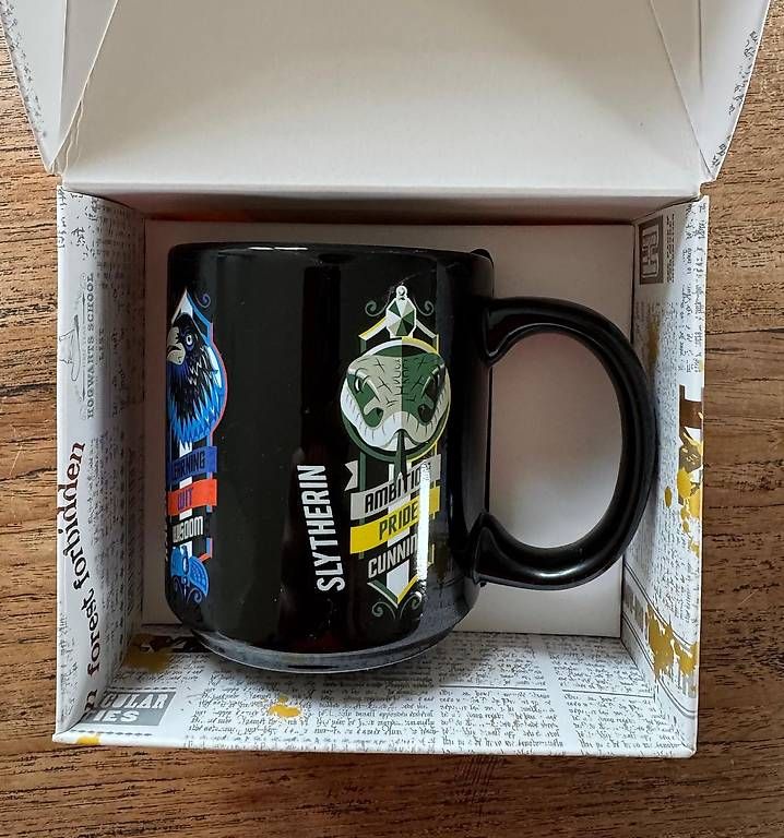 Tassen: Harry Potter Tasse_Mug. Neu & Orginial verpackt. – Neu und originalverpackt aus Zürich von Sunnyflower97 2