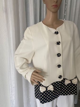 perfekter Auftritt - selten schöne Damenjacke, beige, Gr.L