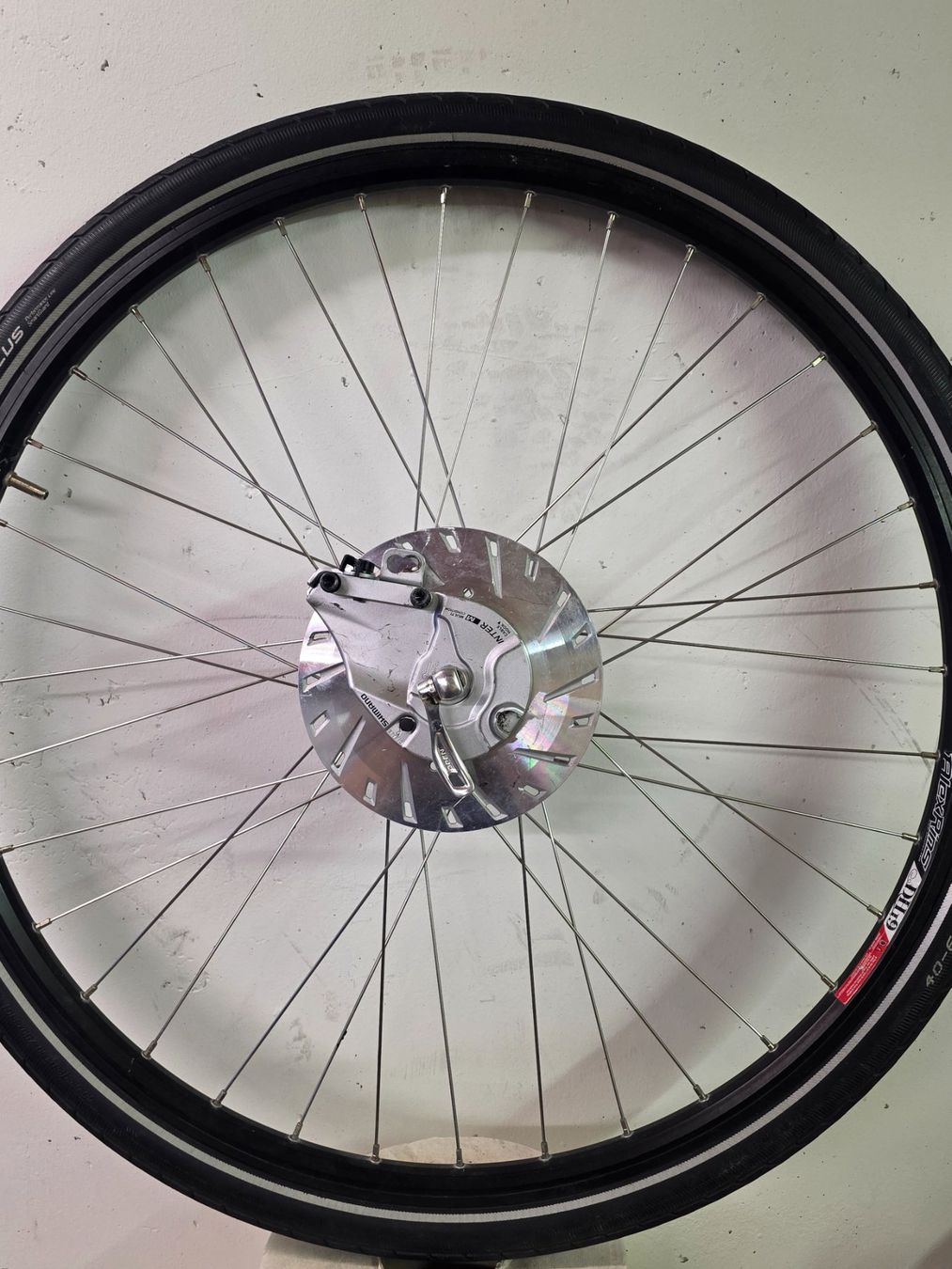 Shimano Pezzi di ricambio: Shimano Vorderrad Dinamo Rollerbremse 28 – Usato da Buchs SG venduto da MATGEOMAR