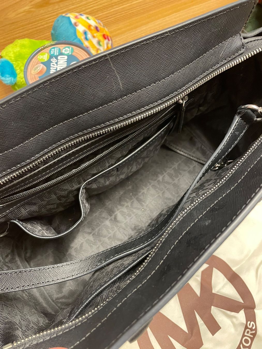 Michael Kors Taschen für Damen: Michael Kors Selma Large Schwarz/Silber – Gebraucht aus Konolfingen von likeacat 3