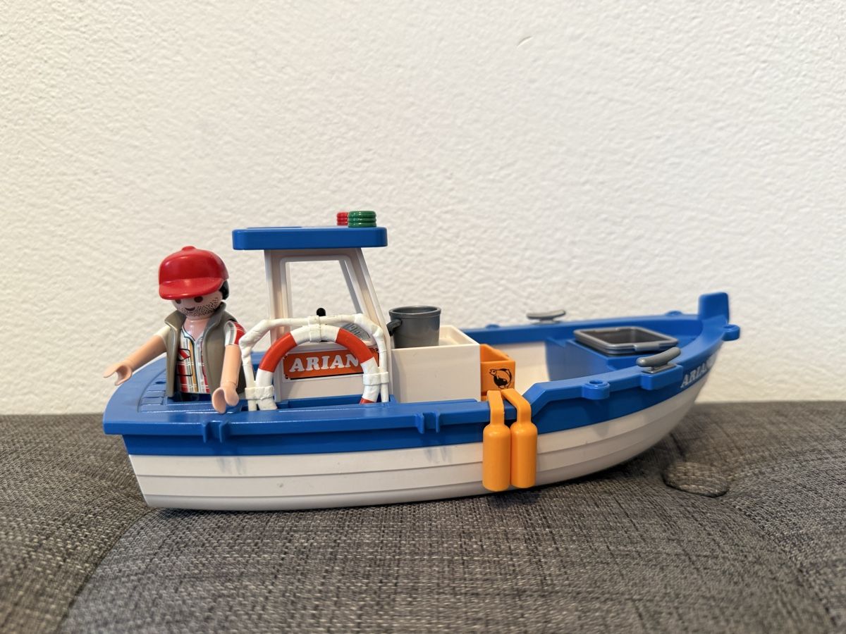 Playmobil Giocattoli: Playmobil Fischerboot – Usato da Chur venduto da Tsambiko
