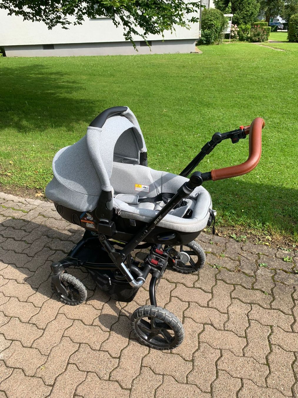 Kinderwagen / Autositz SET von JANE mit Babyschale + Base (Gebraucht) in  Rmlang fr CHF 395  nur Abholung auf Ricardo kaufen