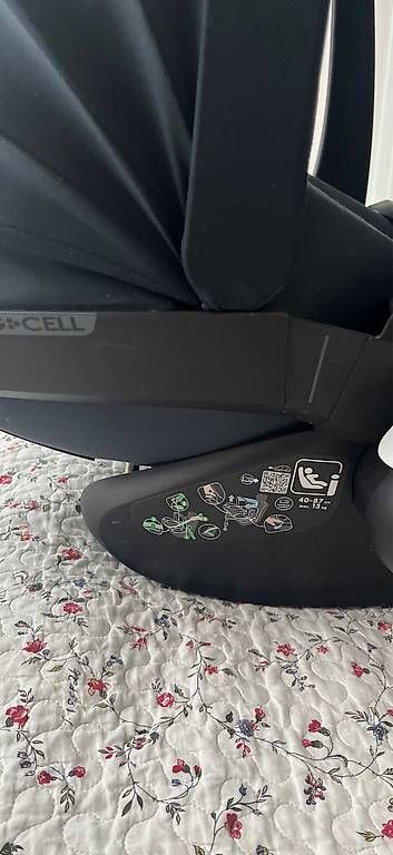 Seggiolini per auto: Maxi cosi pebbele – Usato da St. Gallen venduto da AndreaH83 4