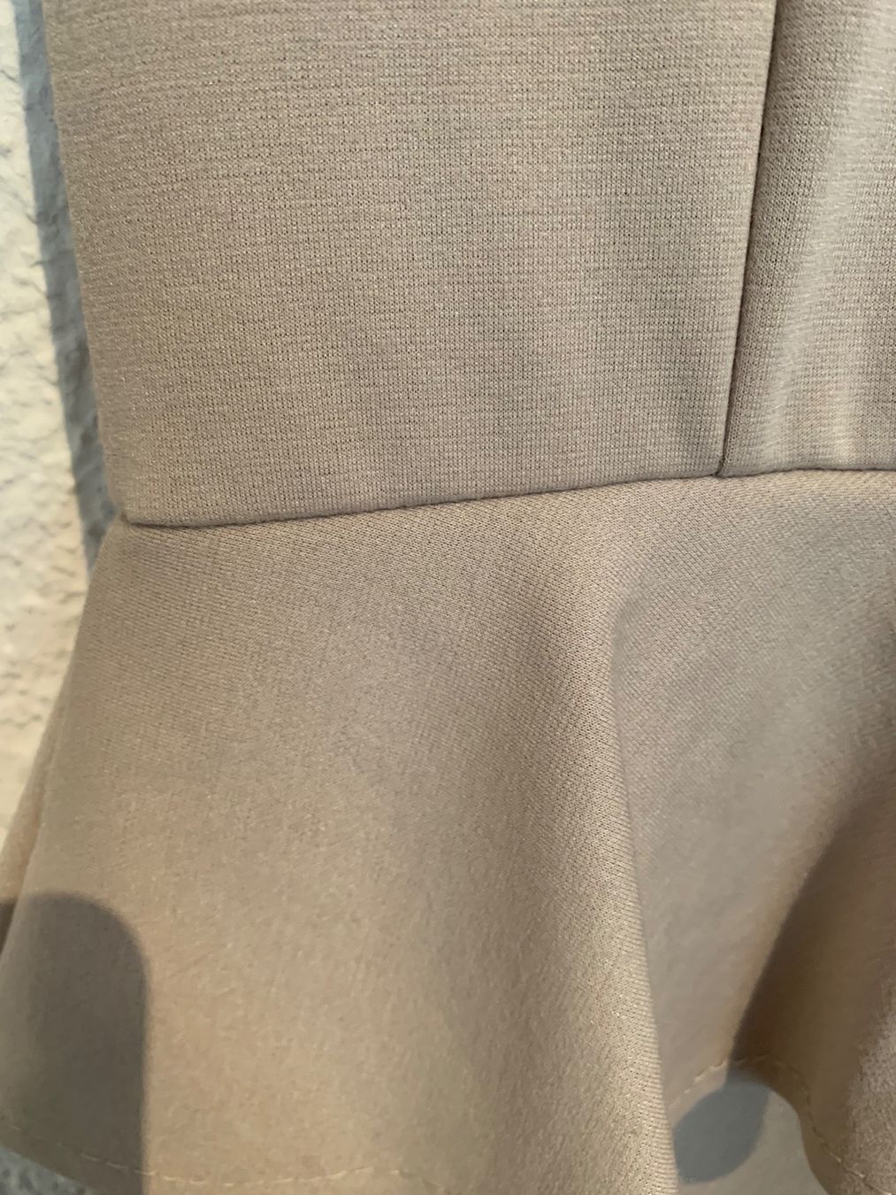 Vestiti: Kleid Beige Nieten Gold Gr. S – Usato da Fislisbach venduto da KolibriSecondhand 5
