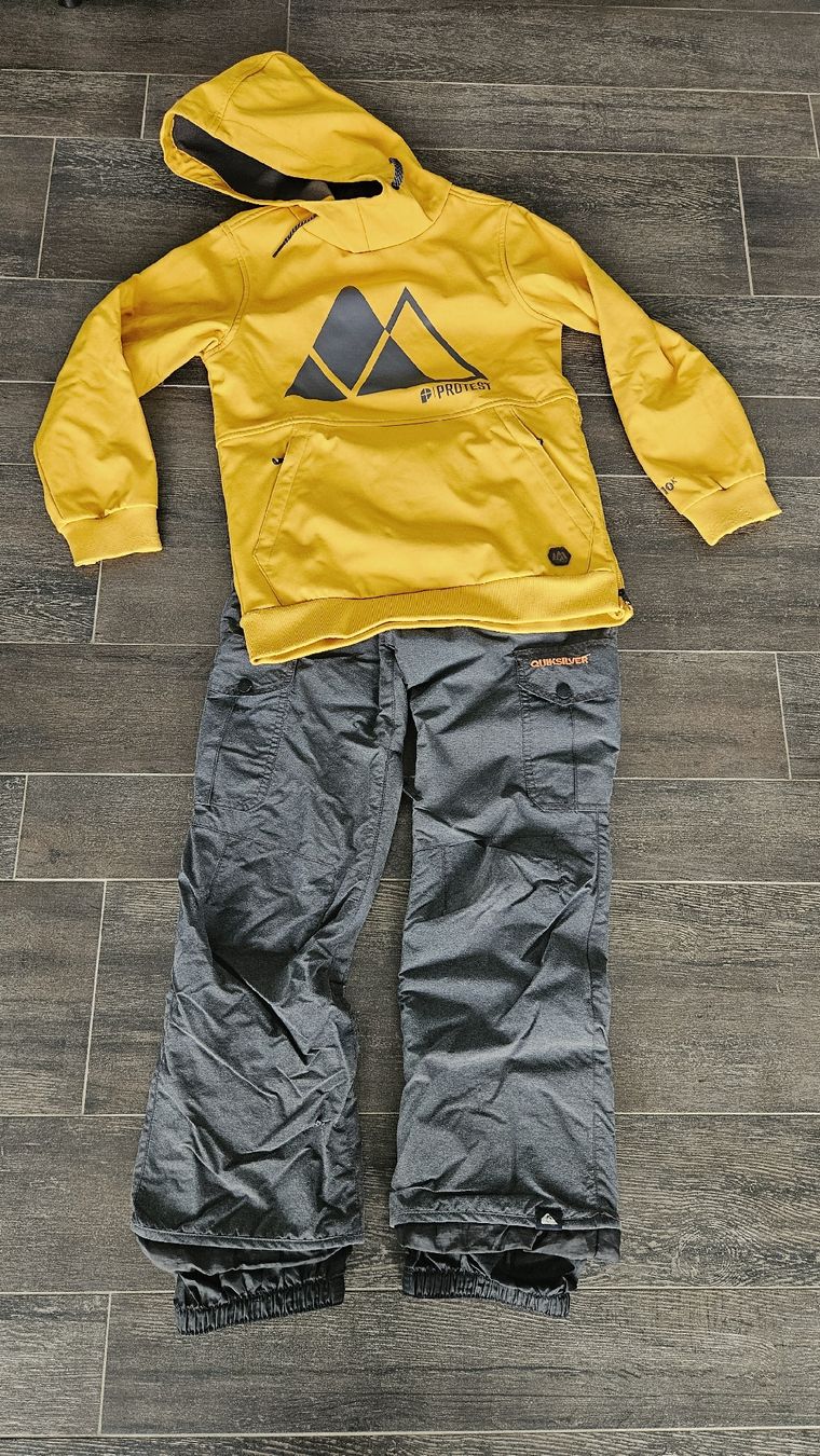 Quiksilver Jacken & Mäntel: Ensemble Ski/Snowboard veste Protest Pantalon Quicksilver  – Gebraucht aus Neyruz FR von Philou6
