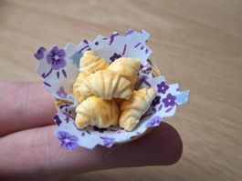 Handmade Gipfeli im Korb