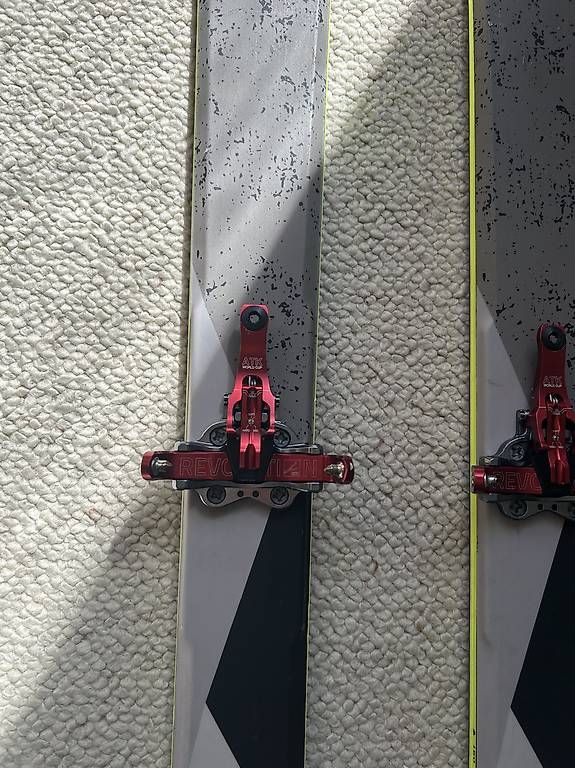 Skis: Ski de randonnée compétition 65 scott Atk Pomoca – Gebraucht aus Crans-Montana von far_l2wt 2