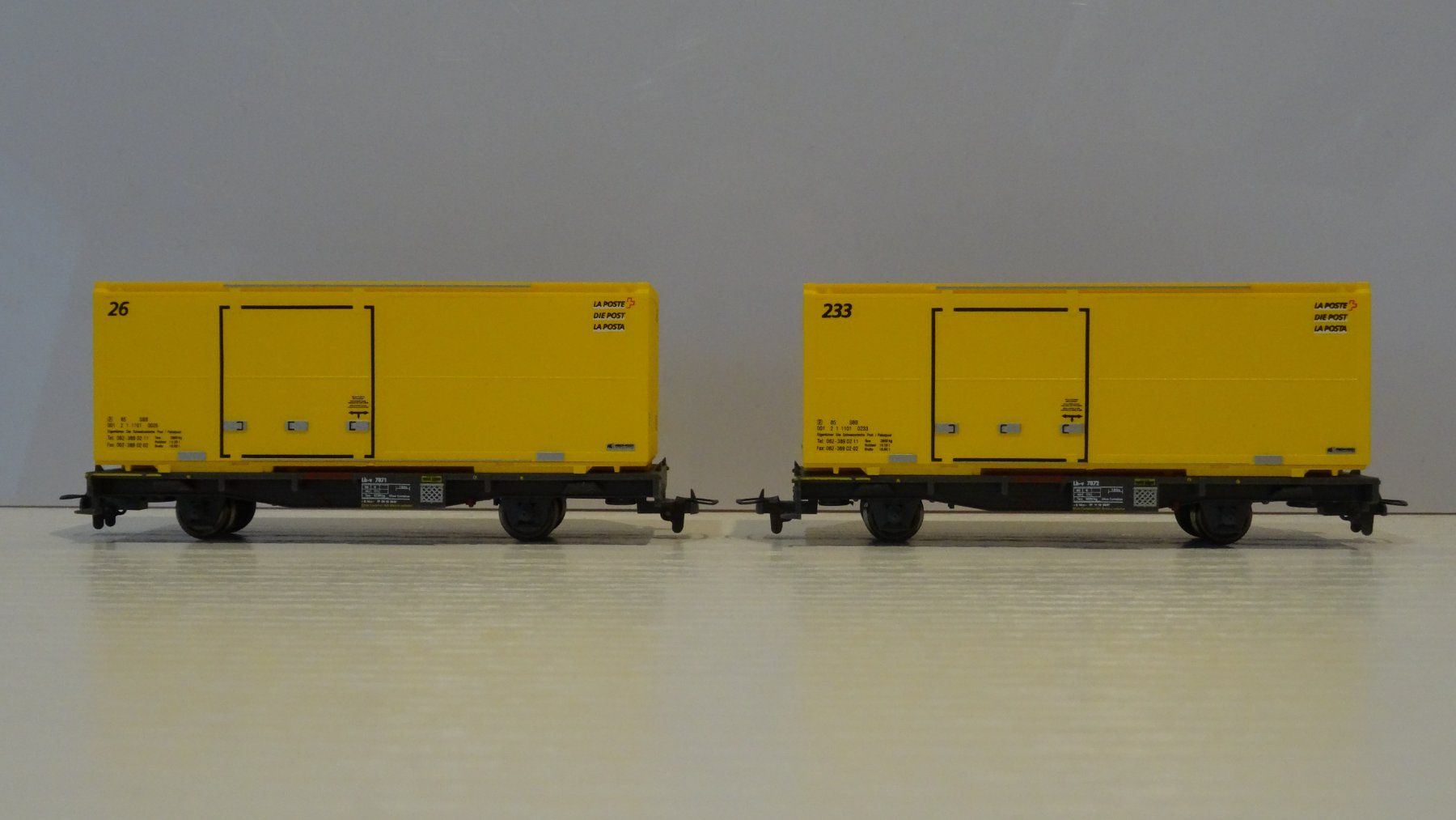 Bemo Modellini di ferrovie: Bemo 2269101, 2269102, RhB, Postcontainer Wagen, Lb-v, NEU – Nuovo e nell'imballaggio originale da Kloten venduto da Nicola2 4