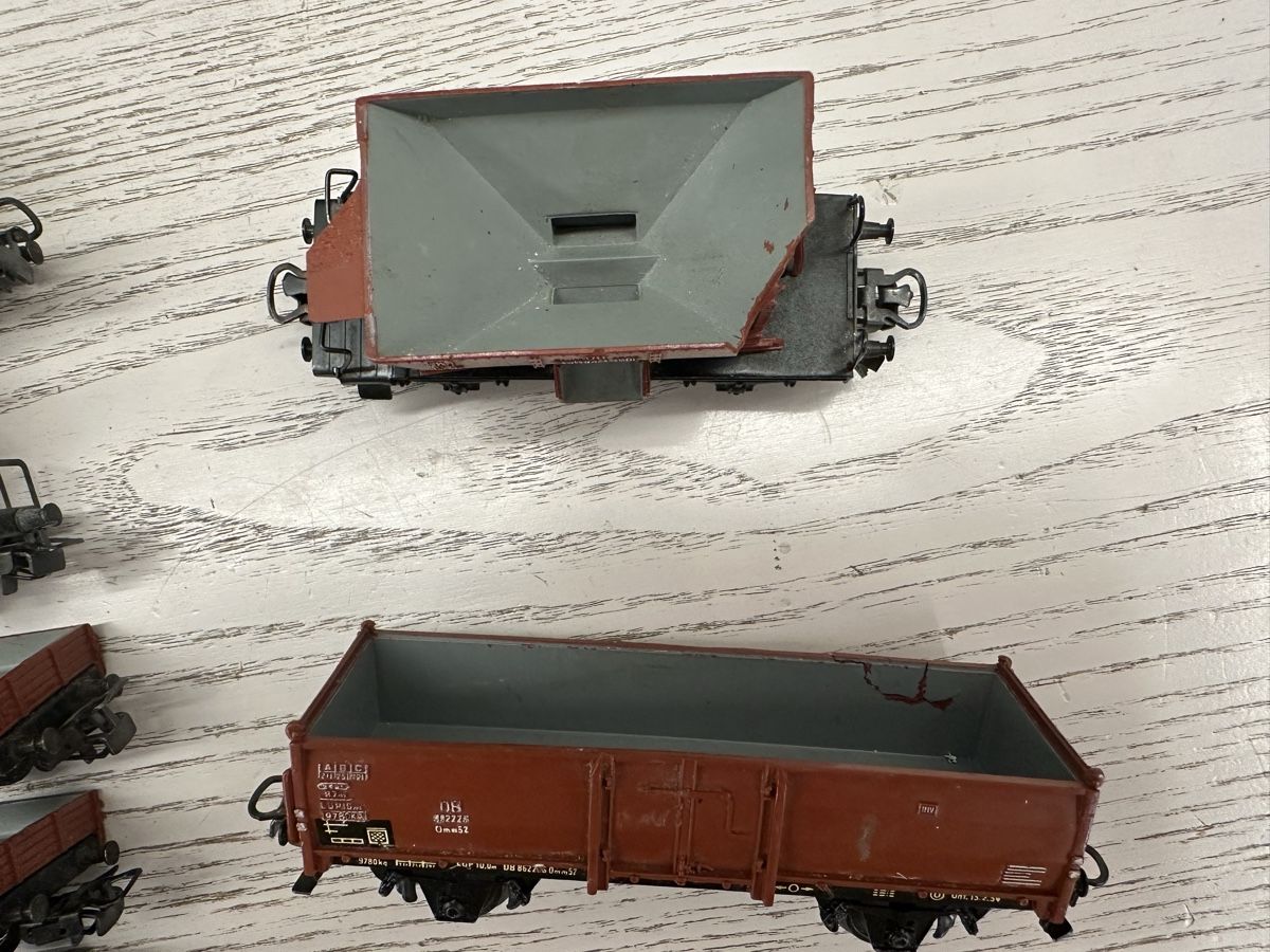Märklin Modelleisenbahnen: Märklin 3029 Güterzug – Gebraucht aus Lupsingen von New-Haven 3