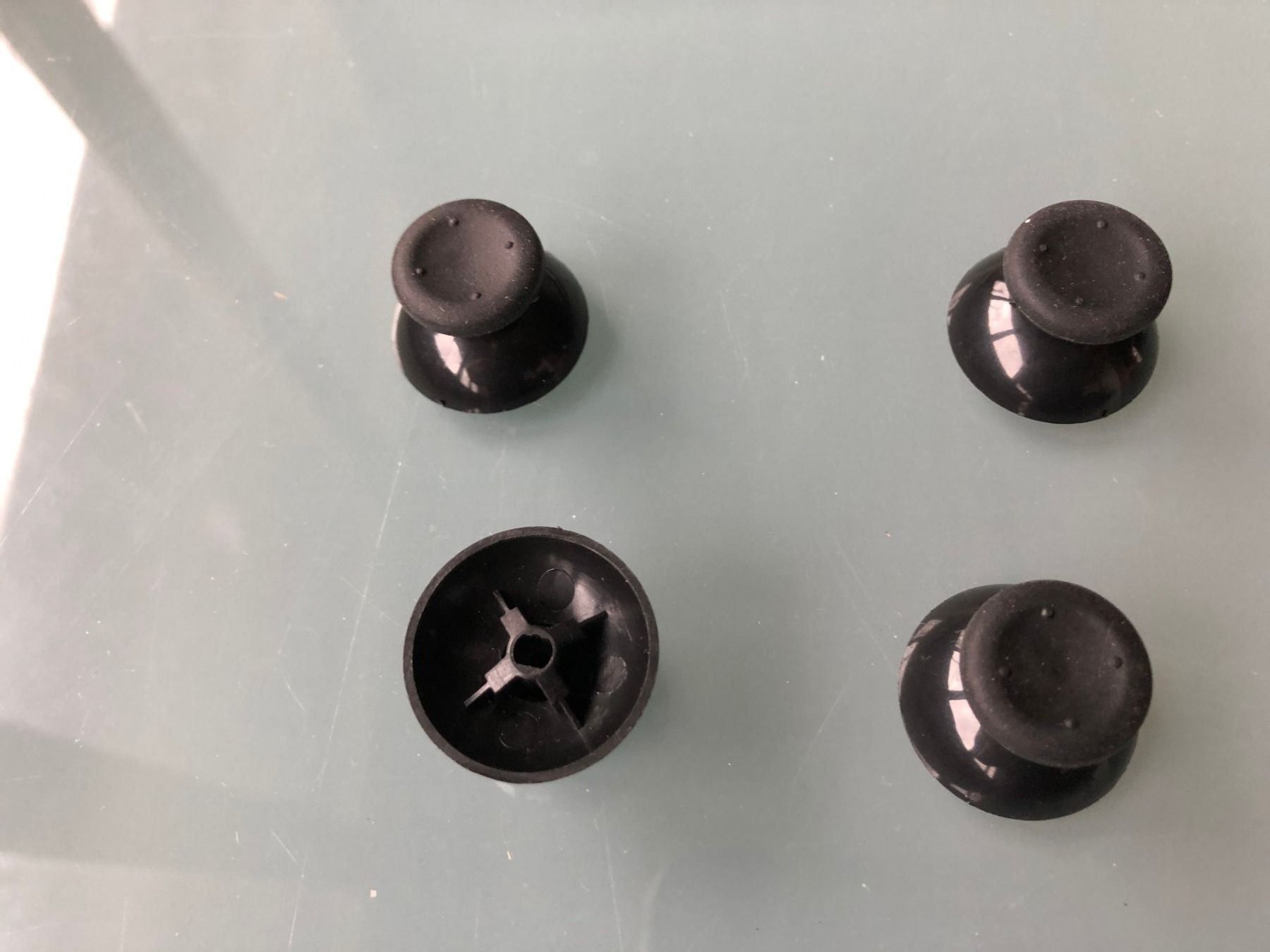 Controller: Xbox 360 Controller Stick 4xin Schwarze – Neu und originalverpackt aus Arisdorf von comestibles 1