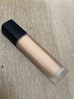CHANEL Ultra Le Teint Concealer B20