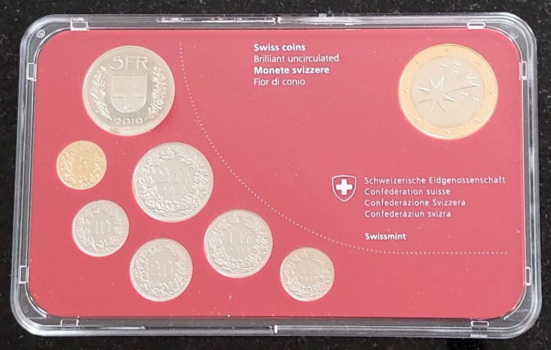 Tutti le monete: CH-Münzsatz 2019 Weihnachten stgl – Nuovo (secondo la descrizione) da Arch venduto da coinsandmore 2