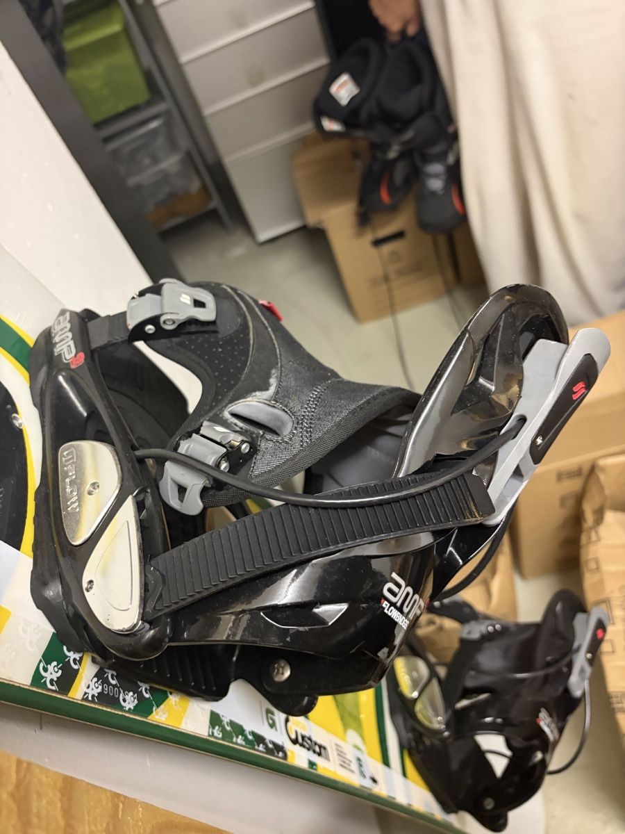 Board: Snowboard Burton Custom avec chaussures  – Usato da Pully venduto da ari_78pk 9