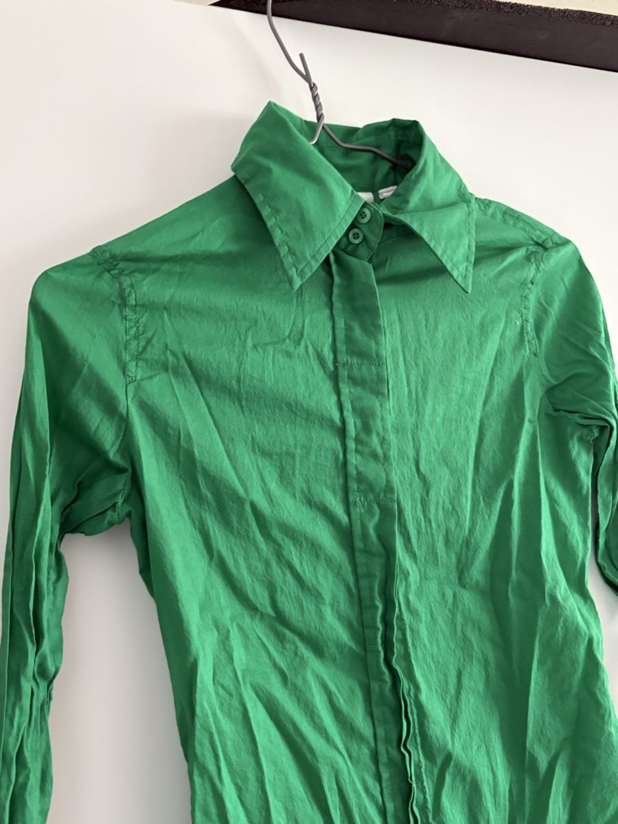 Chemisiers: Chemisier vert Mango Basic, taille XS – Parfait pour l'été! – Neuf (Voir description) à Pully par kaba07 1