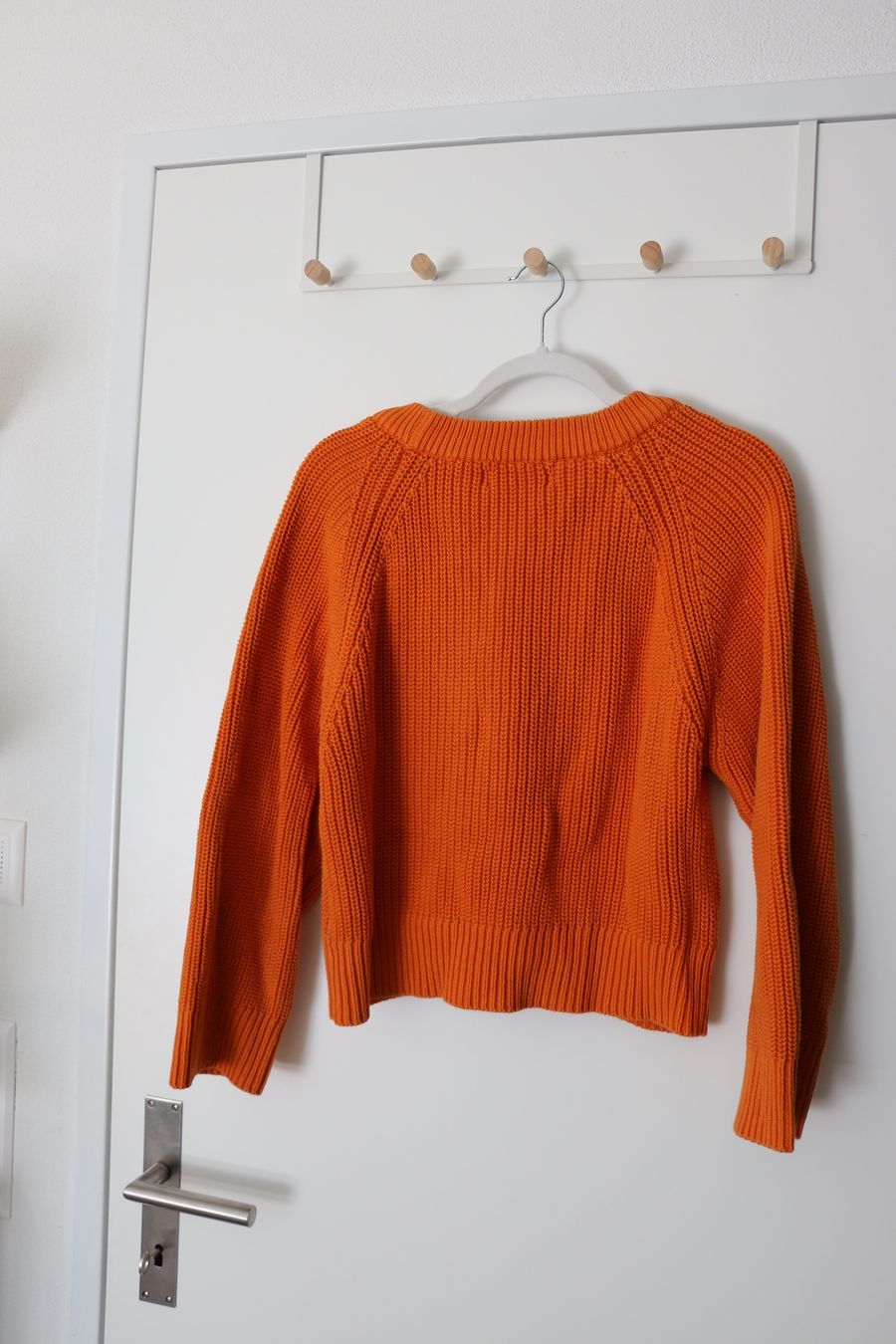 Pullover & Sweatshirts: Pullover Leni Klum x About You Gr. L – Gebraucht aus Männedorf von Topojasa 2