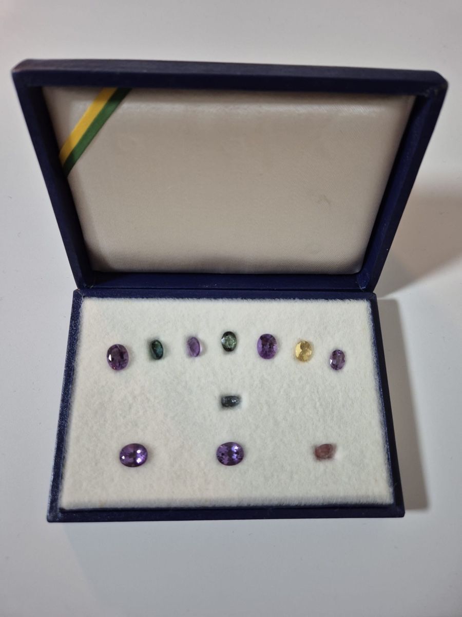 Edelsteine: Originale edelsteine – Gebraucht aus Zürich von gug_5smd
