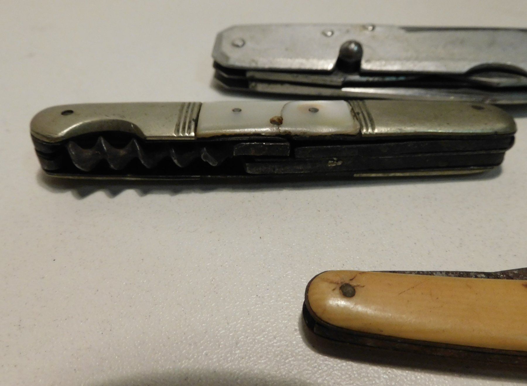 Coltelli tascabile: Sackmesser 4 alte Sackmesser – Usato da Sursee venduto da 76 4