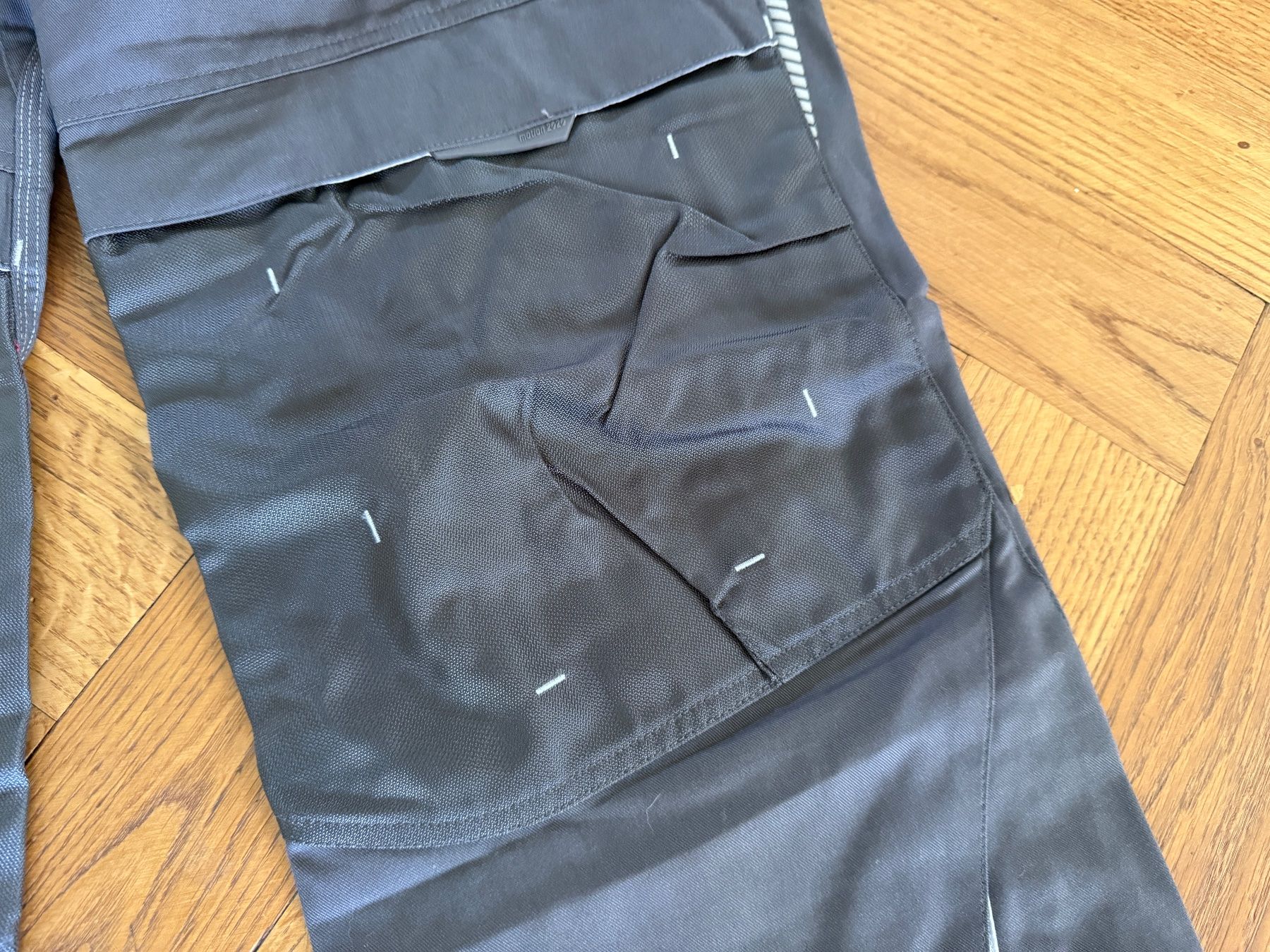 Engelbert Strauss Pantaloni: NEU Engelbert Strauss Hose Größe 60 Herren Motion – Nuovo (secondo la descrizione) da Ennetbaden venduto da mapa05 5