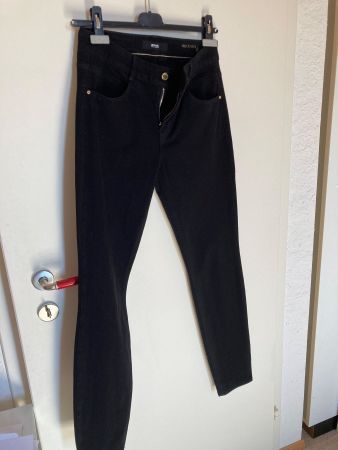 Brax Jeans, Shakira free to move, 4-way Stretch, Grösse 36
