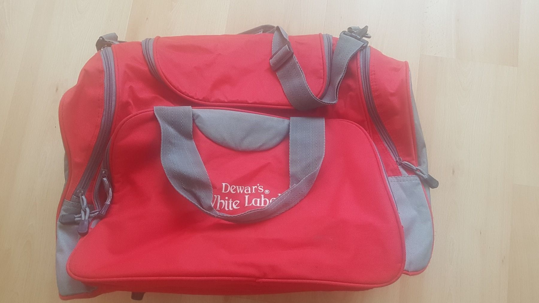 Borse: Reisetasche 50cm x 35cm – Nuovo (secondo la descrizione) da Schöfflisdorf venduto da CrRG21