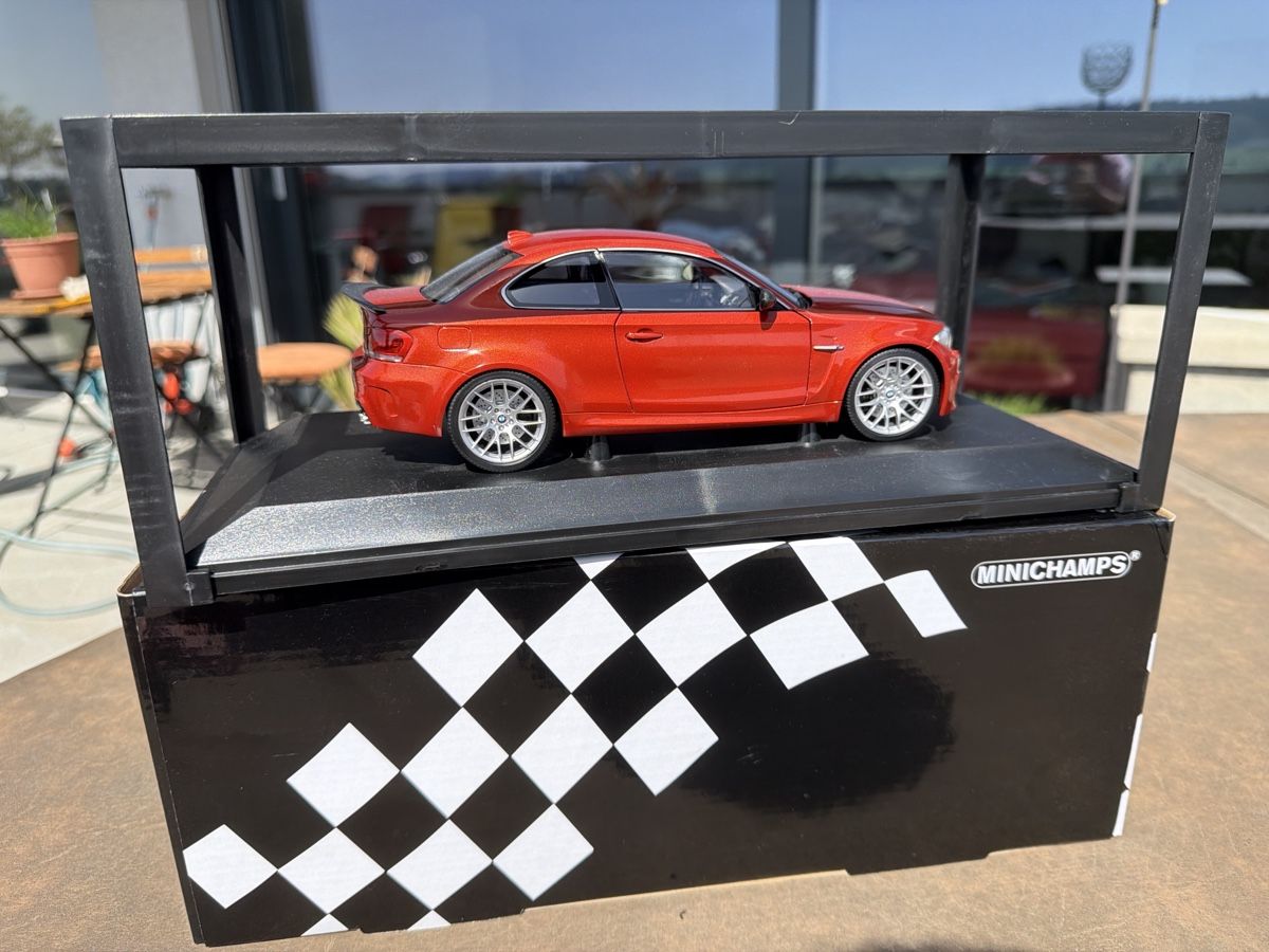Minichamps Modellini d'auto: BMW 1er M - Minichamps - 1/18 – Nuovo e nell'imballaggio originale da Wolfwil venduto da Rolex1 5