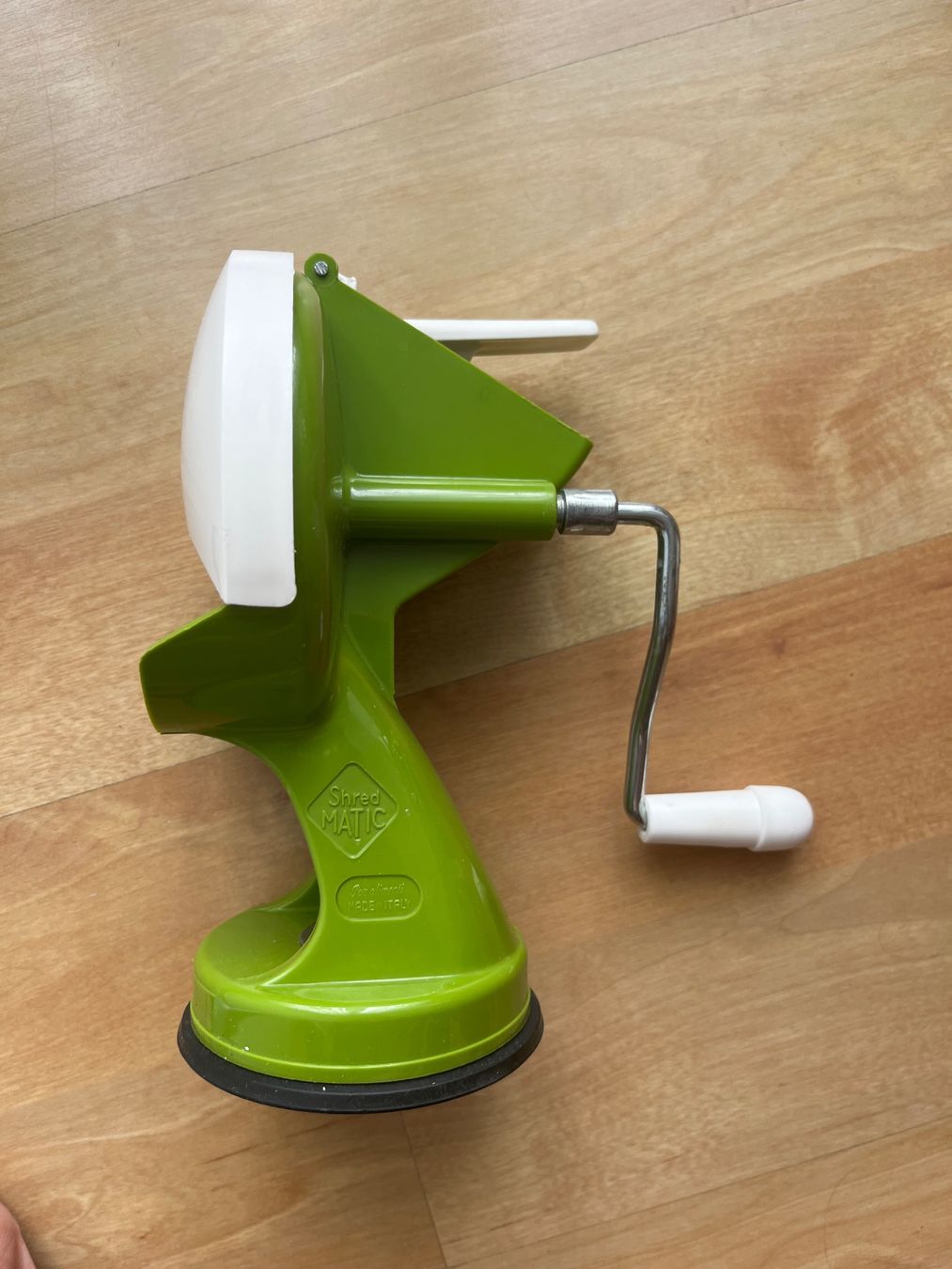 Elettrodomestici da cucina: Super Shred Vintage-Schneidemaschine – Nuovo e nell'imballaggio originale da Zürich venduto da BBET2025 5