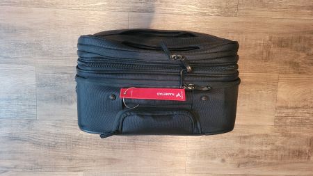 Rollkoffer mit variablen Taschen, abschliessbar