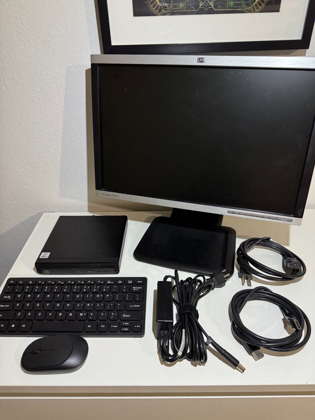 PC: Pc Hp Mini Complet - écran + souris et clavier sans fil – Nuovo (secondo la descrizione) da Fribourg venduto da C.Garcia 5