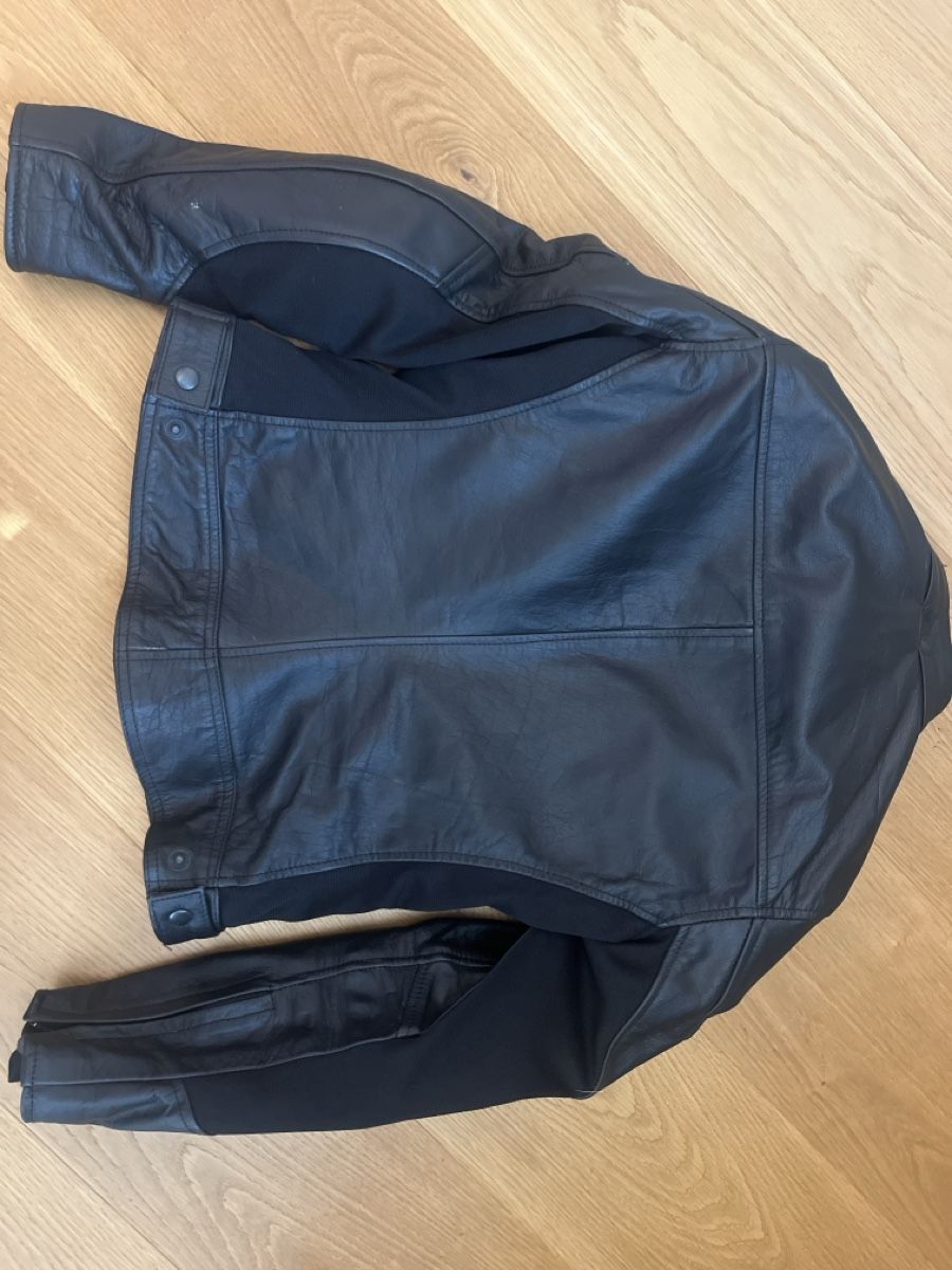 Giacche: Schöne Damen-Motorradjacke – Usato da Küttigen venduto da User_85 3