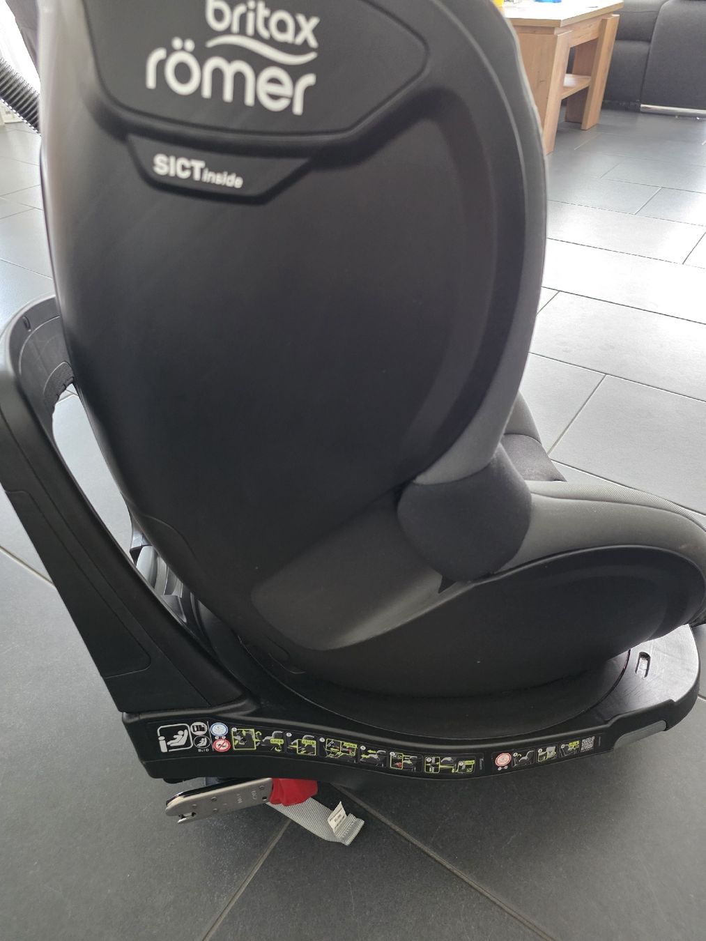 Britax Römer Seggiolini per auto: Kindersitz Britax Römer – Usato da Geuensee venduto da niicii13 1