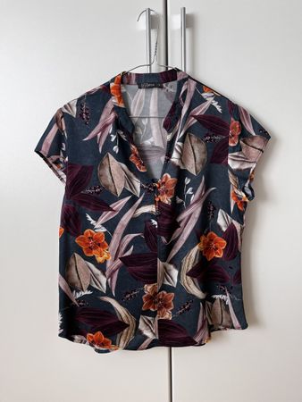 Bluse NILE Blumenmuster,  Gr. S