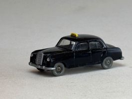 PA- Wiking Mercedes 220 Taxi