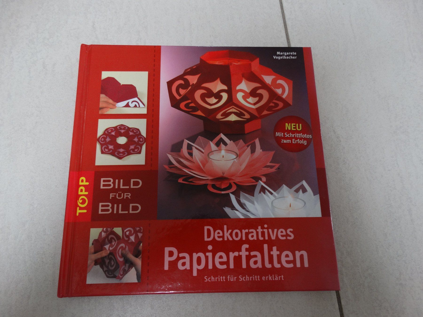 Libri: Dekoratives Papierfalten Buch – Usato da Schaffhausen venduto da manu300