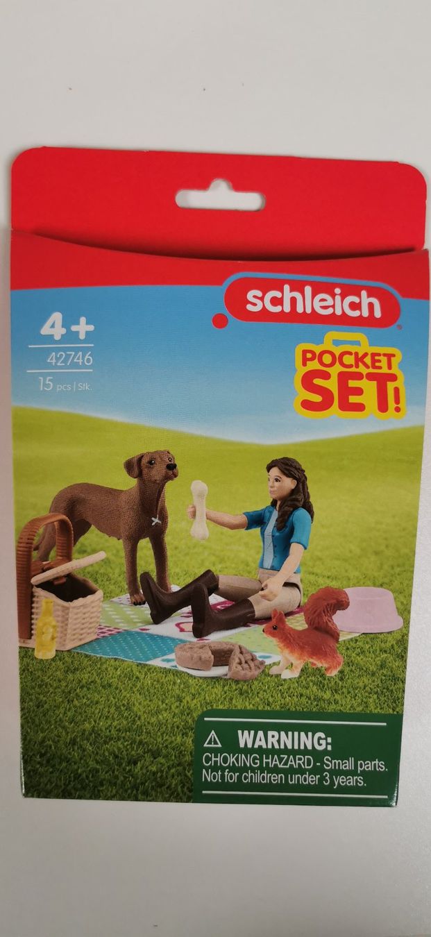 Schleich Giocattoli: Schleich Pocket Set 42746, Picknick mit Hund & Eichhörnchen – Nuovo e nell'imballaggio originale da Langendorf venduto da Laedi6