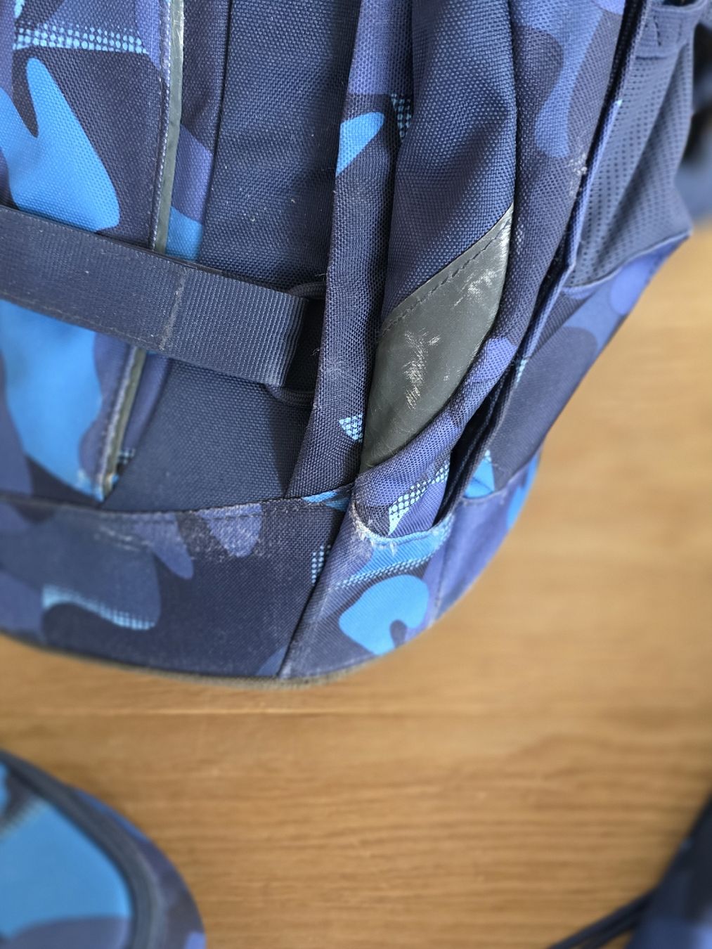 Satch Borse & Zaini: Satch Schul-Rucksack mit Turnsack und Etui – Usato da Oberhasli venduto da Fabilan 1