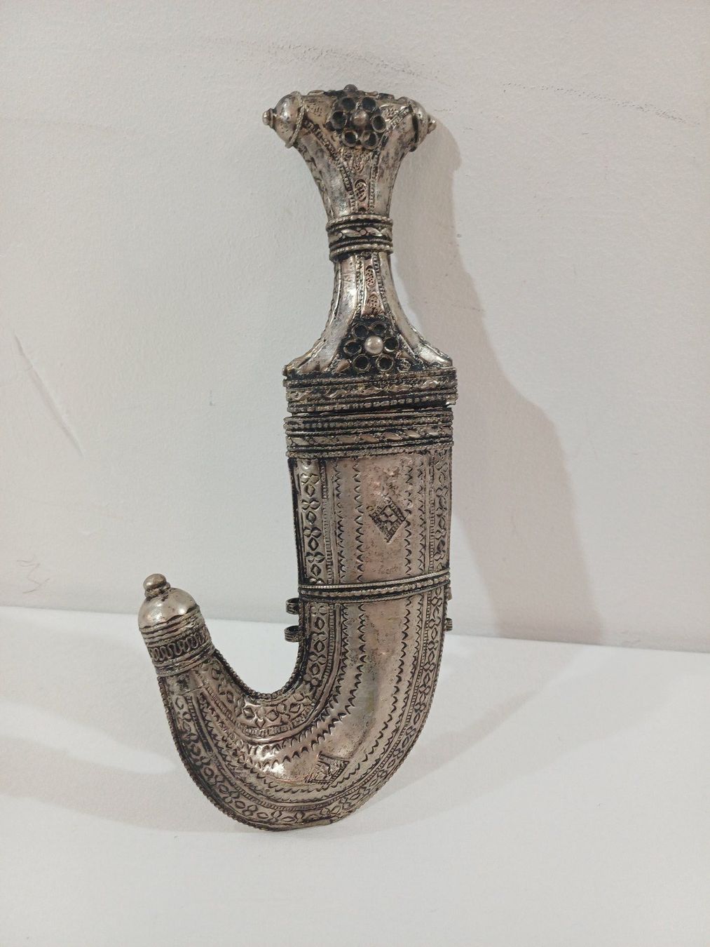 Besteck: Dschambija, Jemenitischer Krummdolch Griff Scheide in Silber – Gebraucht aus Luzern von IG_Arbeit 6