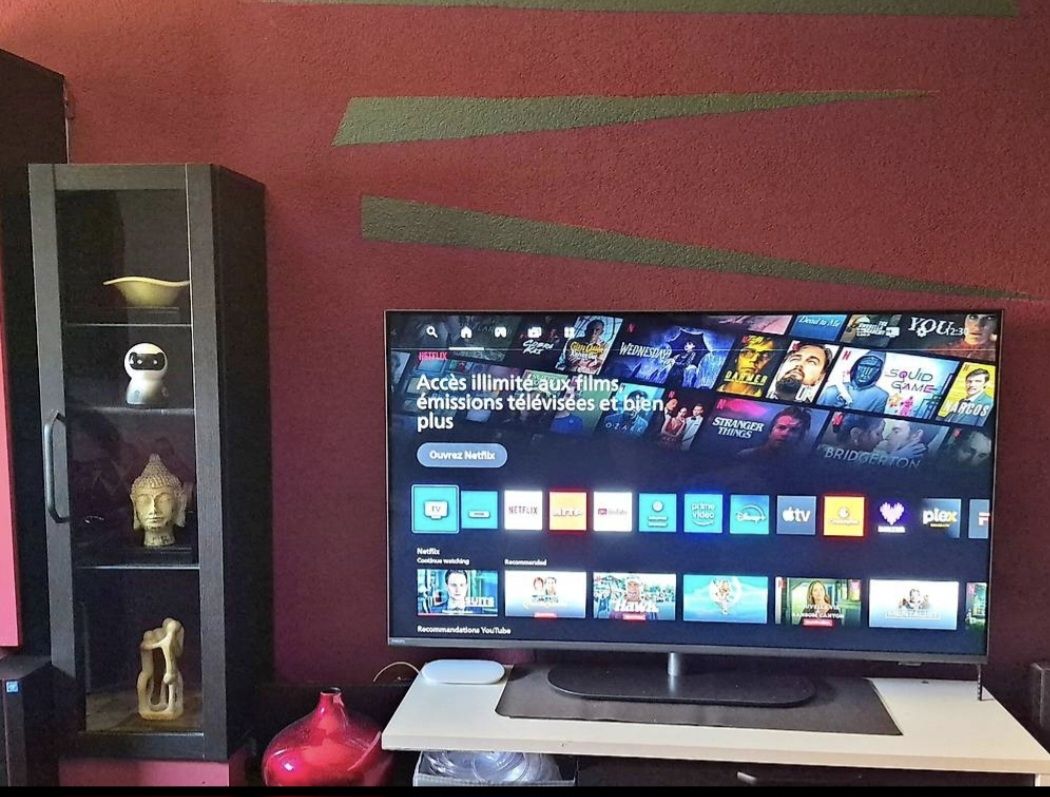 Philips Fernseher: Philips TV 55' QLED – Defekt aus GLAND von BF.Kouros