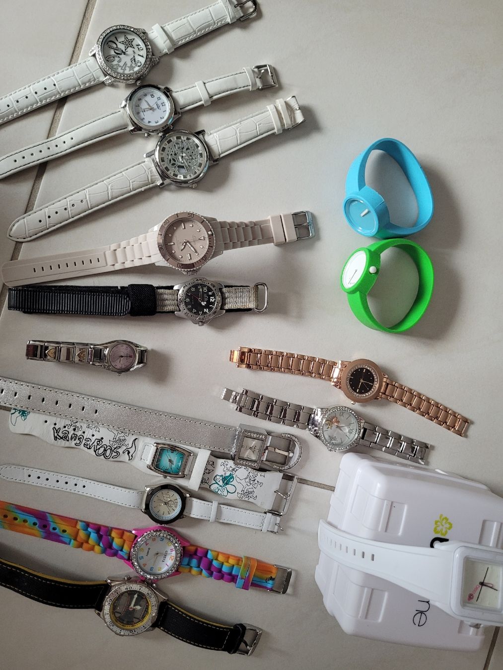 Orologi: 14 Uhren plus 4 gratis diverse Marken dabei – Usato da Aesch BL venduto da Moni1211