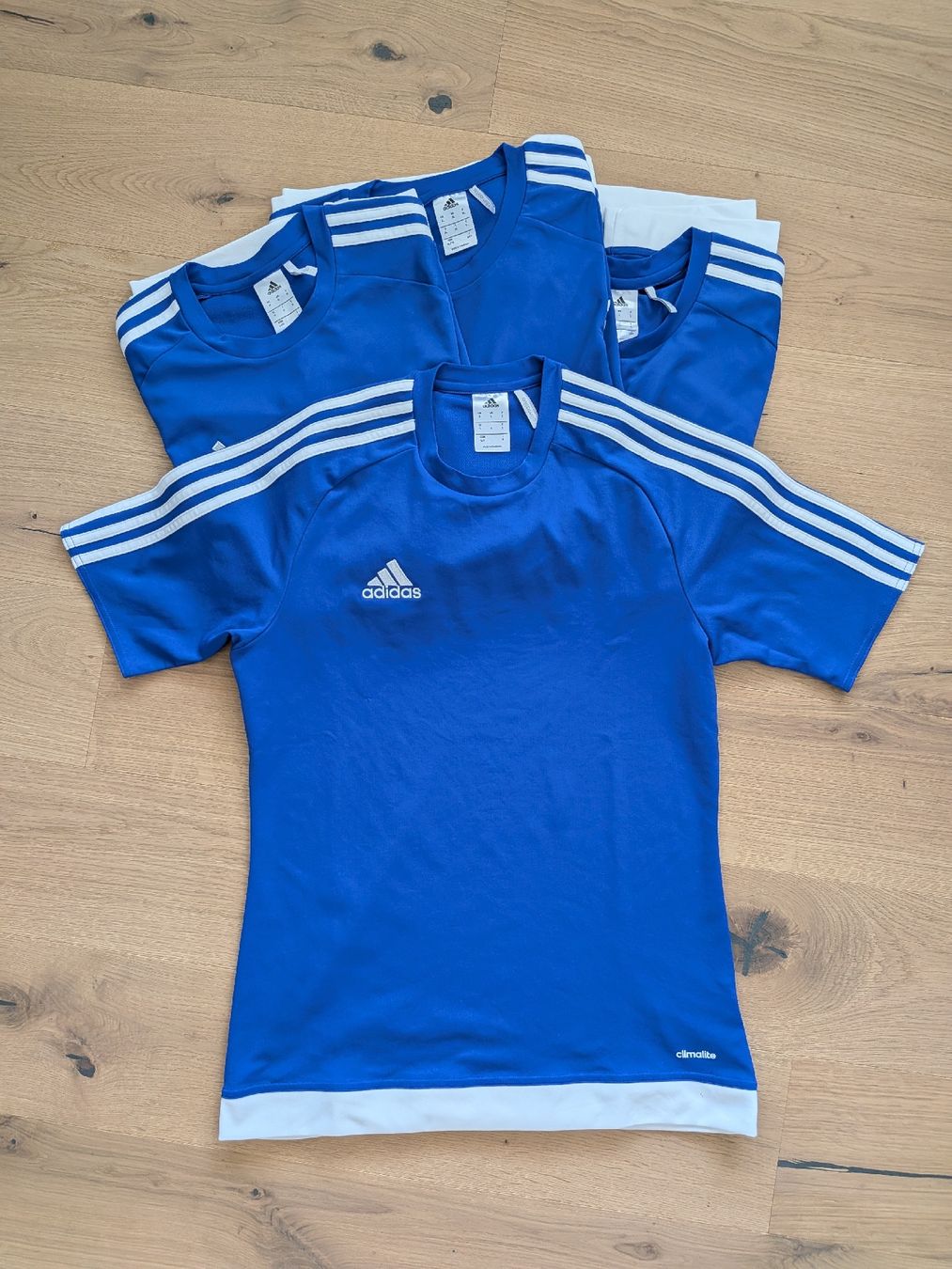 Adidas Leibchen & Hosen: Referee Paging System, Trio-Schiedsrichter Set – Gebraucht aus Rosshäusern von RMCF 1