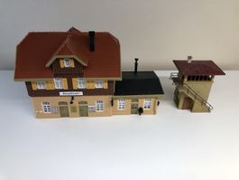 Modelleisenbahn Bahnhof Ruediswil Faller, H0 mit Stellwerk