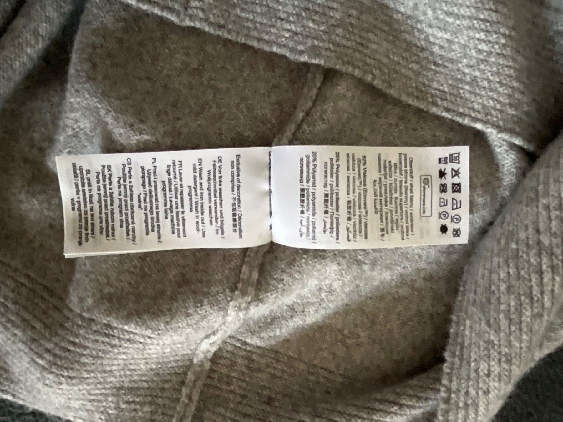 Maglioni & Felpe: Pullover OLSEN Gr. 40 – Usato da Muri b. Bern venduto da VmuriV 6