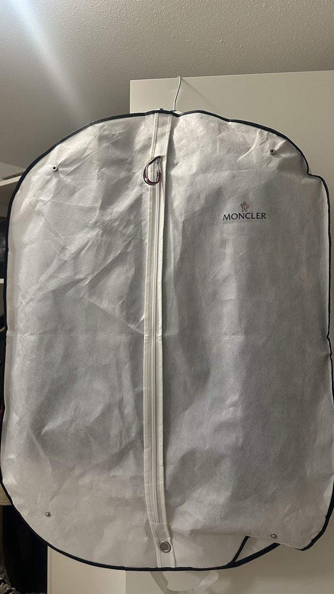 Moncler Giacche: Moncler Jacke – Nuovo (secondo la descrizione) da Schönenwerd venduto da kos_wwn5 6