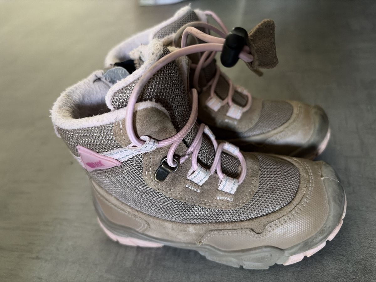 Elefanten Scarpe per ragazze: Bottes d'hiver Elefanten taille 24  – Usato da Köniz venduto da fan_s7sj 1