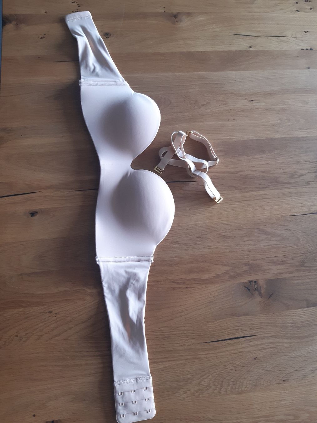 Sonstige Unterwäsche: Pepper BH trägerlos, Grösse 38AA, – Neu (gemäss Beschreibung) aus Zürich von nad_6mxz 1