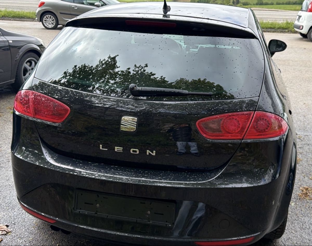 Seat Automobili: seat leon – Usato da Fleurier venduto da bil_d7yf 2