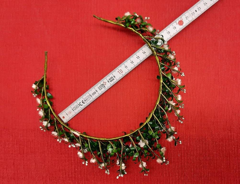 Accessori per capelli: Antiker Kopfschmuck – Usato da Giswil venduto da aethra 3