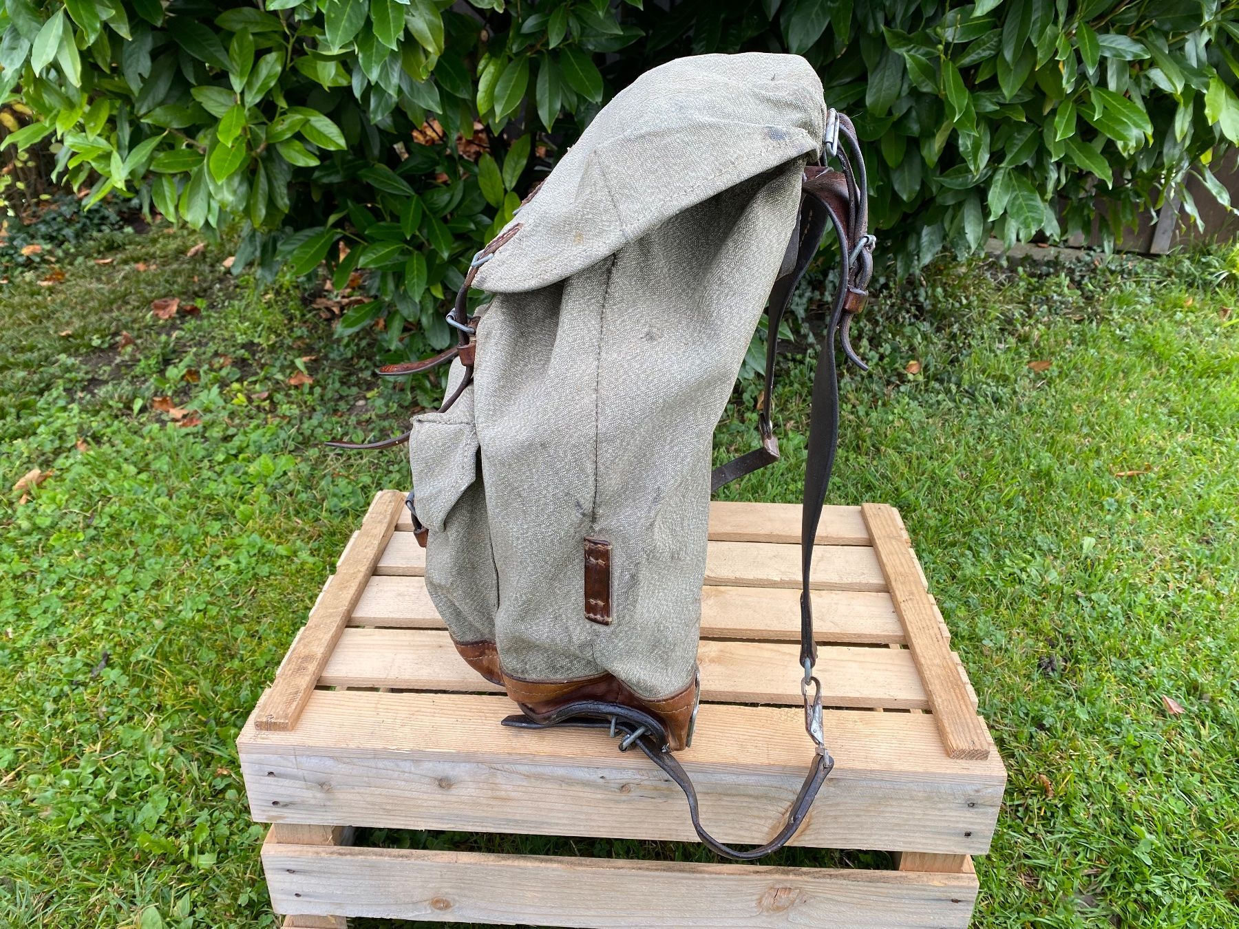 Schweizer Armee Uniformi: Schweizer Militär Rucksack – Usato da Feldbach venduto da Fea1 4