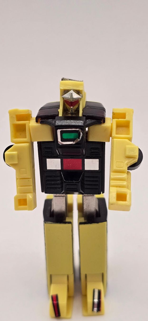 Bandai Giocattoli: Hato Bus transformable MR-27 - original 1983 – Usato da La Tour de Peilz venduto da Helvetica-Raw 1