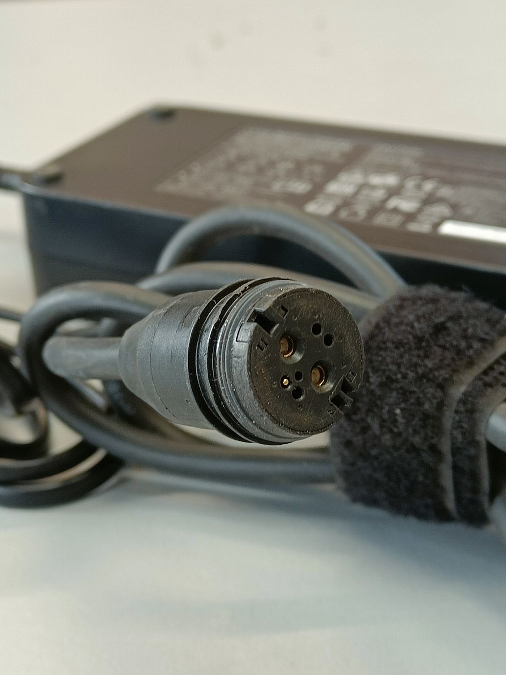 Caricabatterie: Ladegerät Lithium Ebike  – Usato da Linden venduto da minisina1997 2