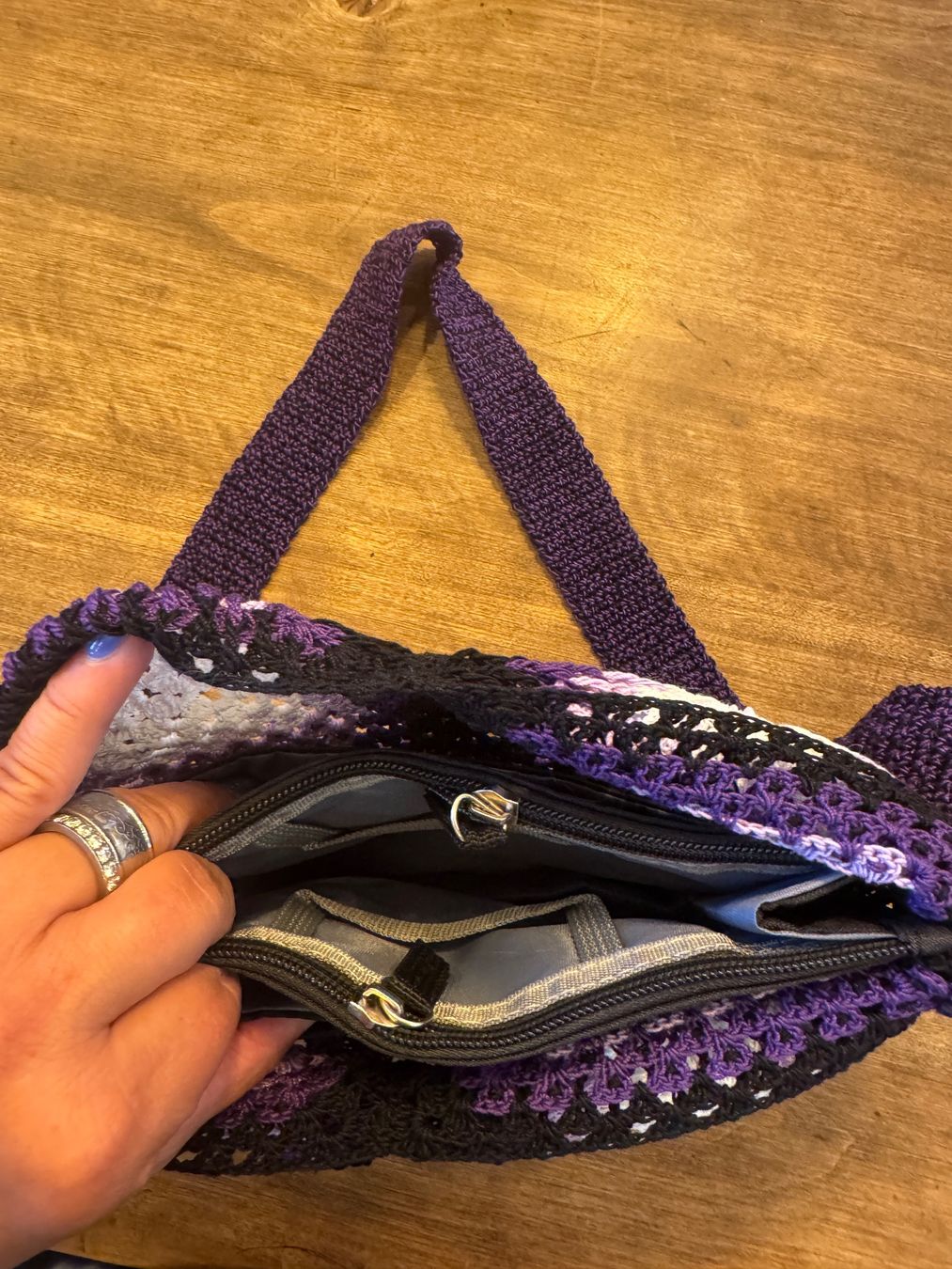Borse da donna: Tasche gehäkelt neuwertig – Nuovo (secondo la descrizione) da Niederhasli venduto da Omelli71 2